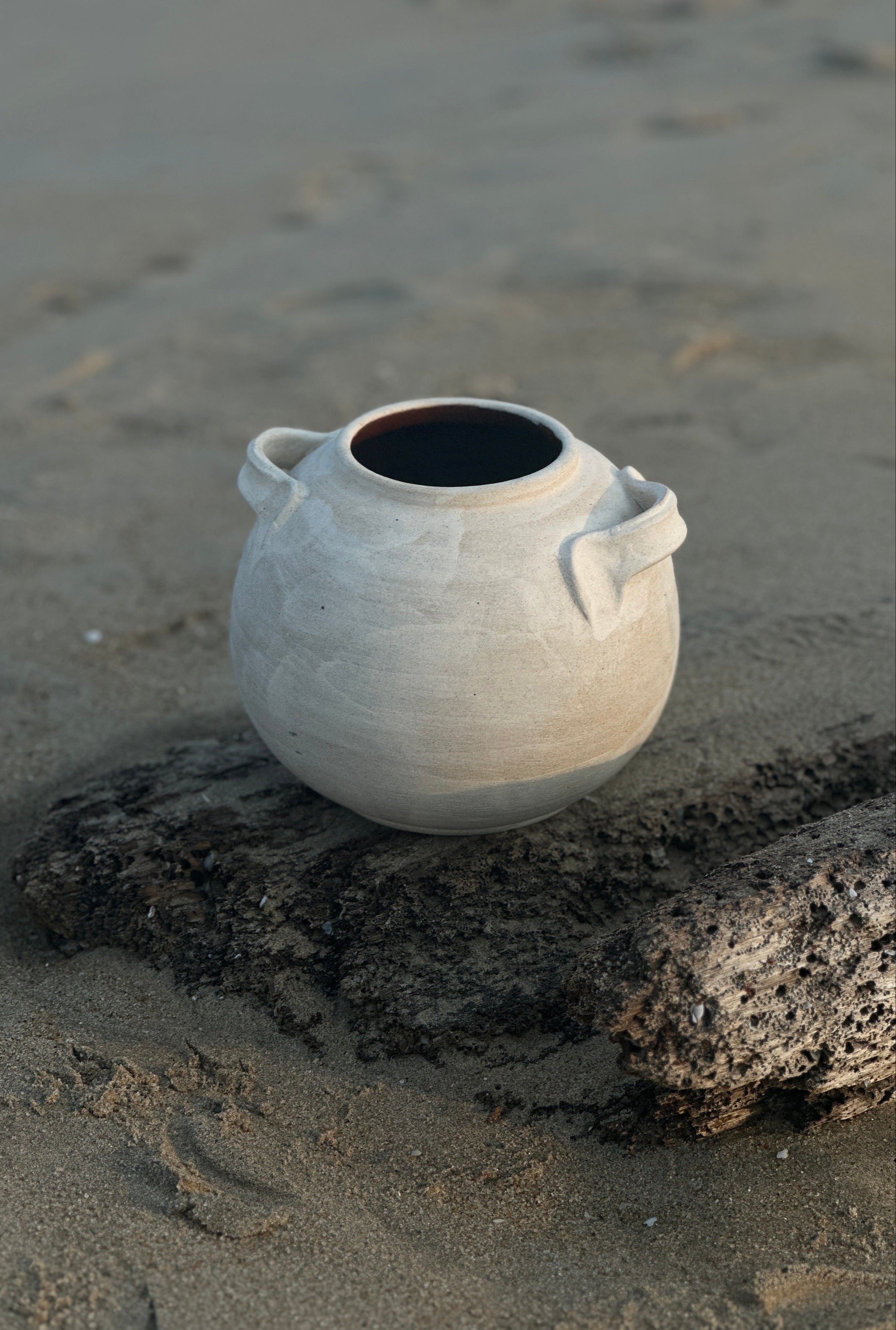 Sandstone White-lifestyle