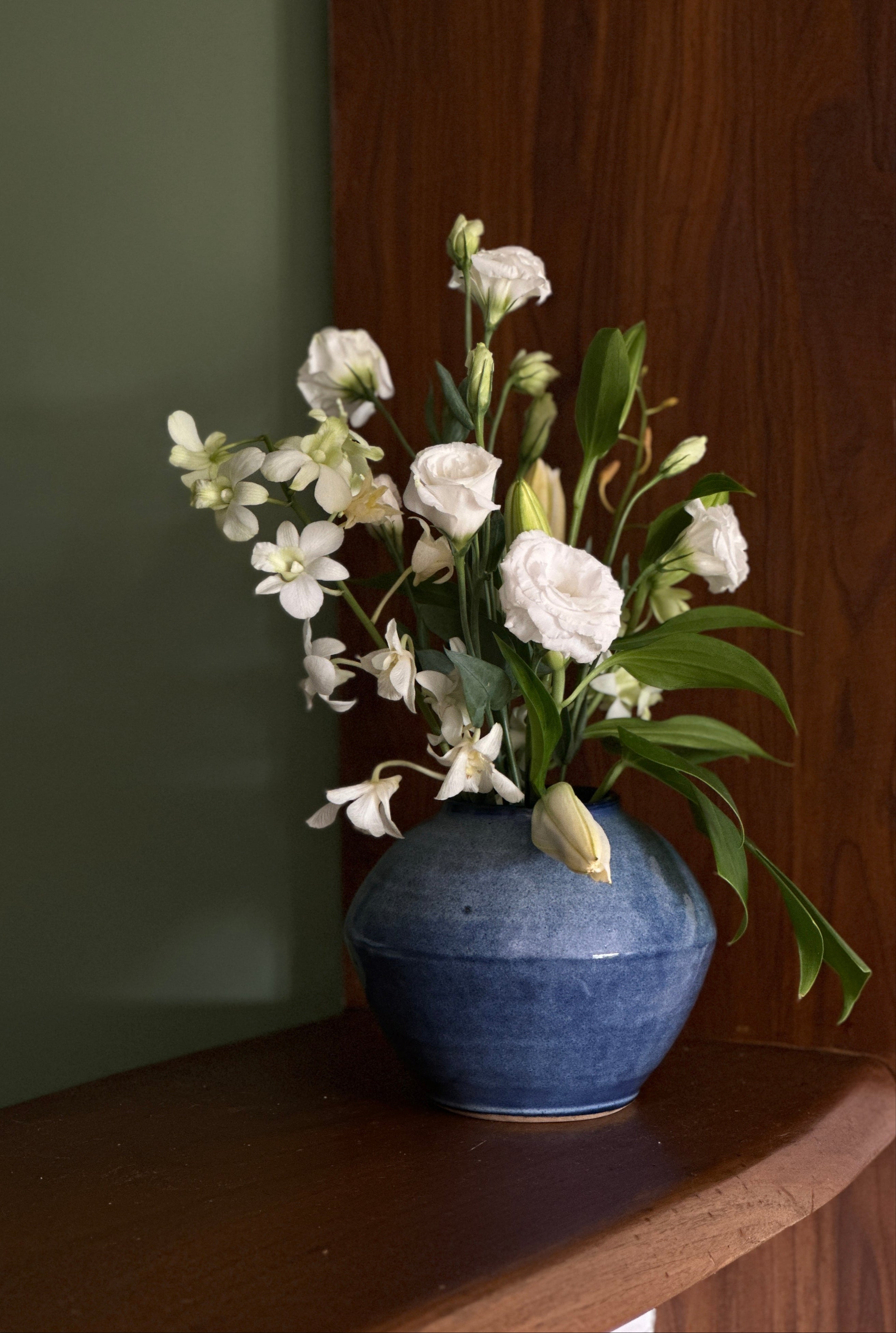 spot blue-
lifestyle