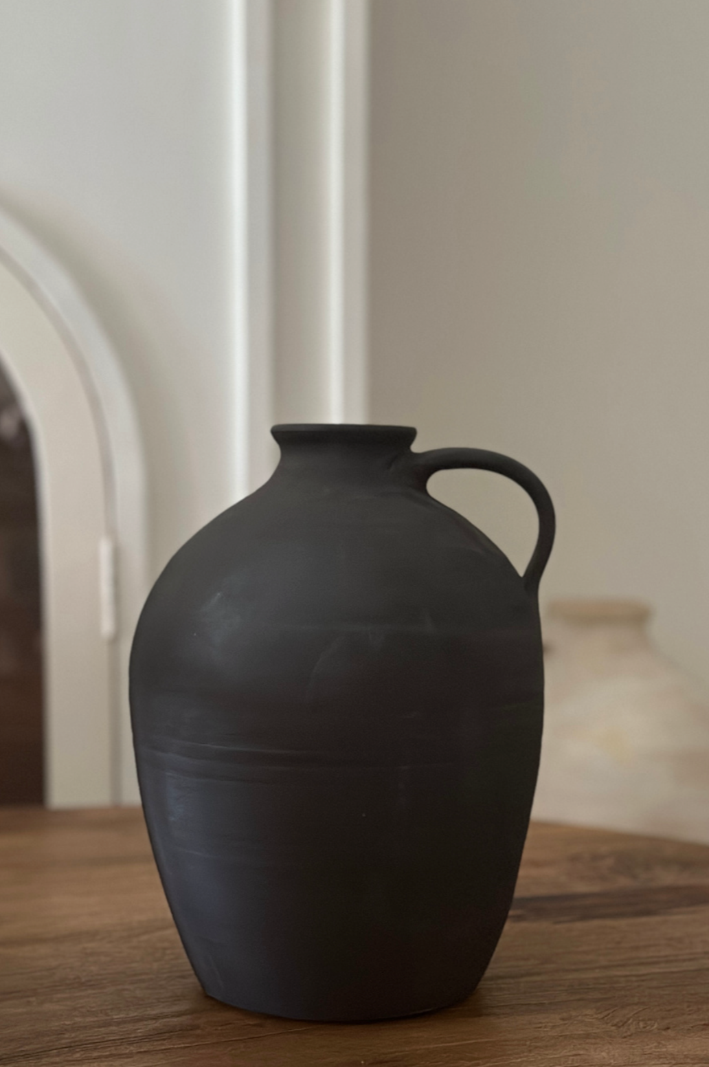 Matte Black-lifestyle#color_matte-black